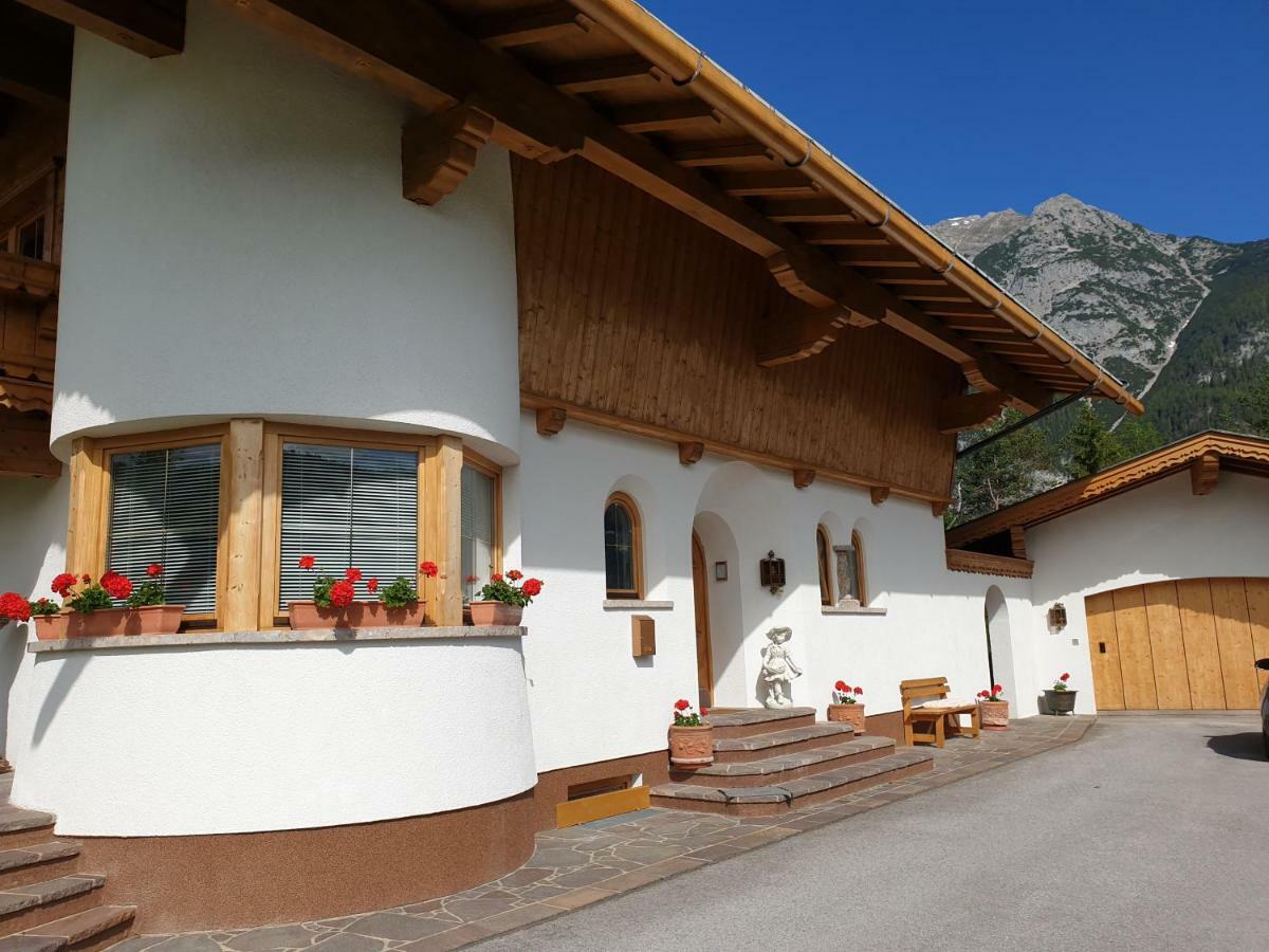 Apartament Haus Schiefer Leutasch Zewnętrze zdjęcie